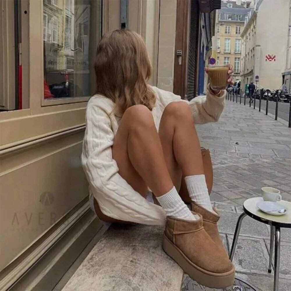 UGG Classic Ultra Mini Platform Boot in Chestnut Size US 9 - Picture 2 of 15